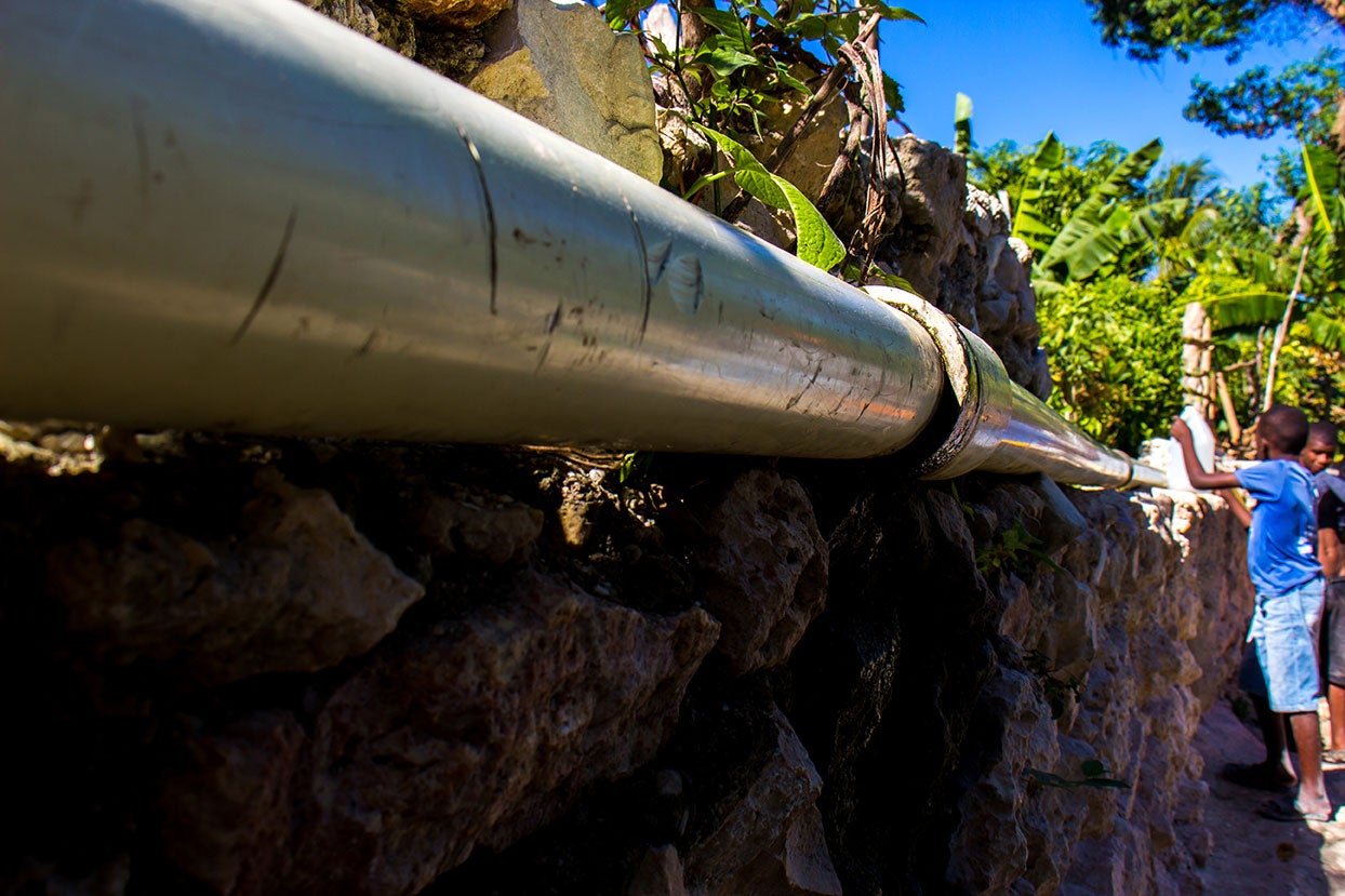 10,000 Water is Life Straws Give Haitians Clean Drinking Water