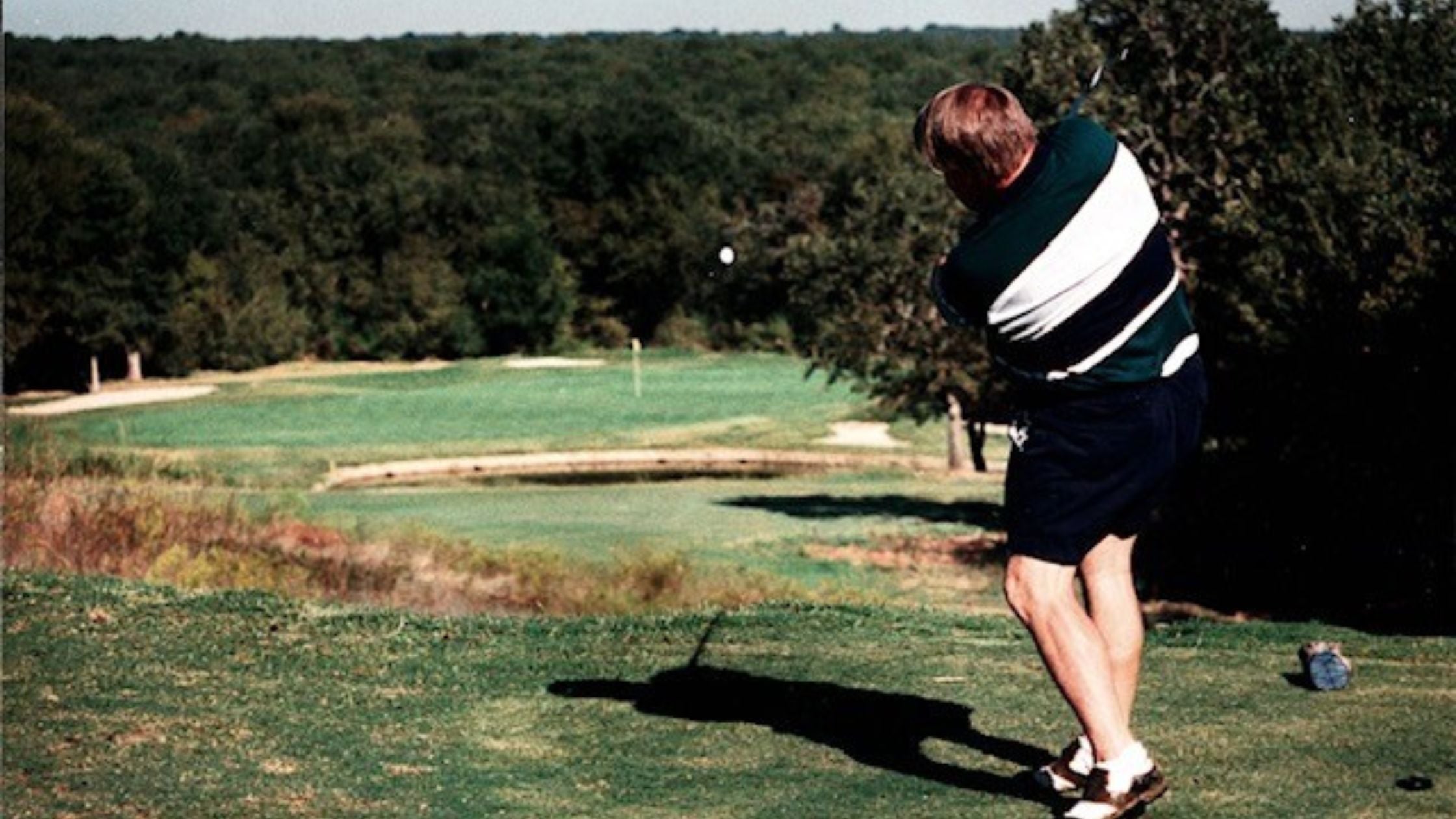 Gary Lipman golfing